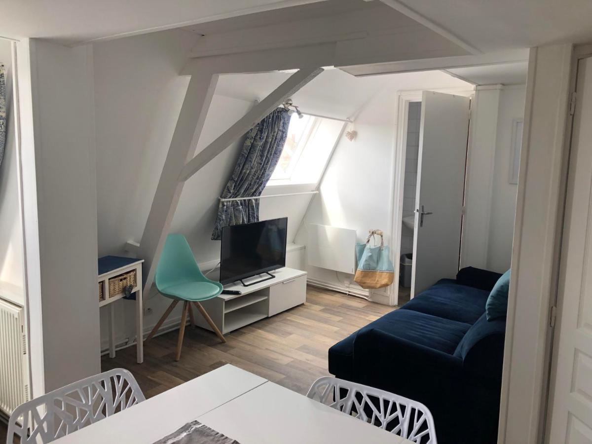 Le Bachelin Appartement Sint-Omaars Buitenkant foto
