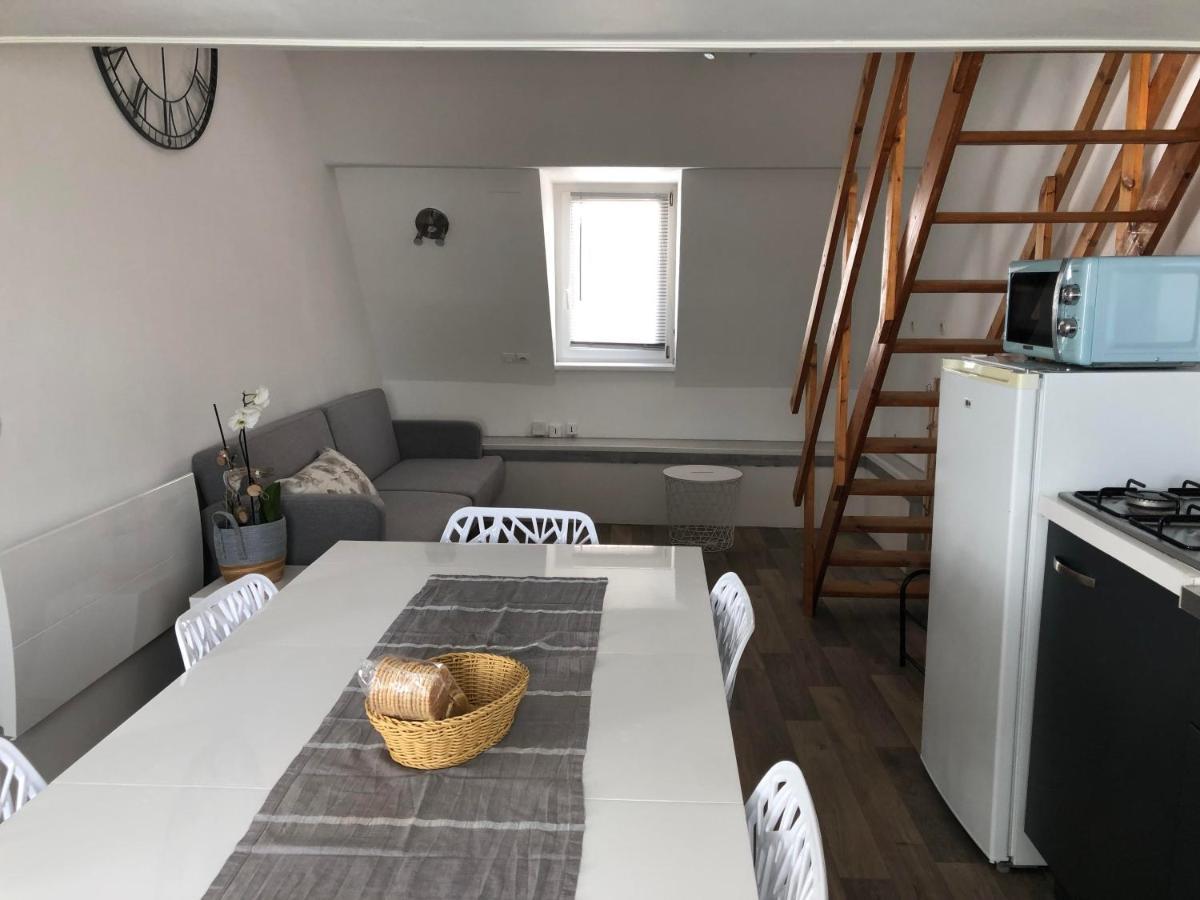 Le Bachelin Appartement Sint-Omaars Buitenkant foto